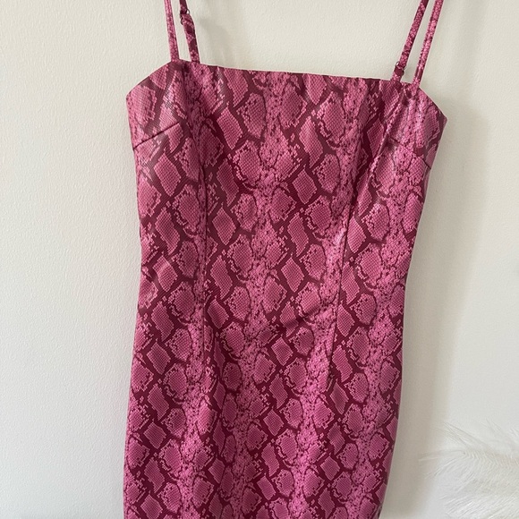 Tiger Mist Pink Snake Print Dress - Picture 2 of 5